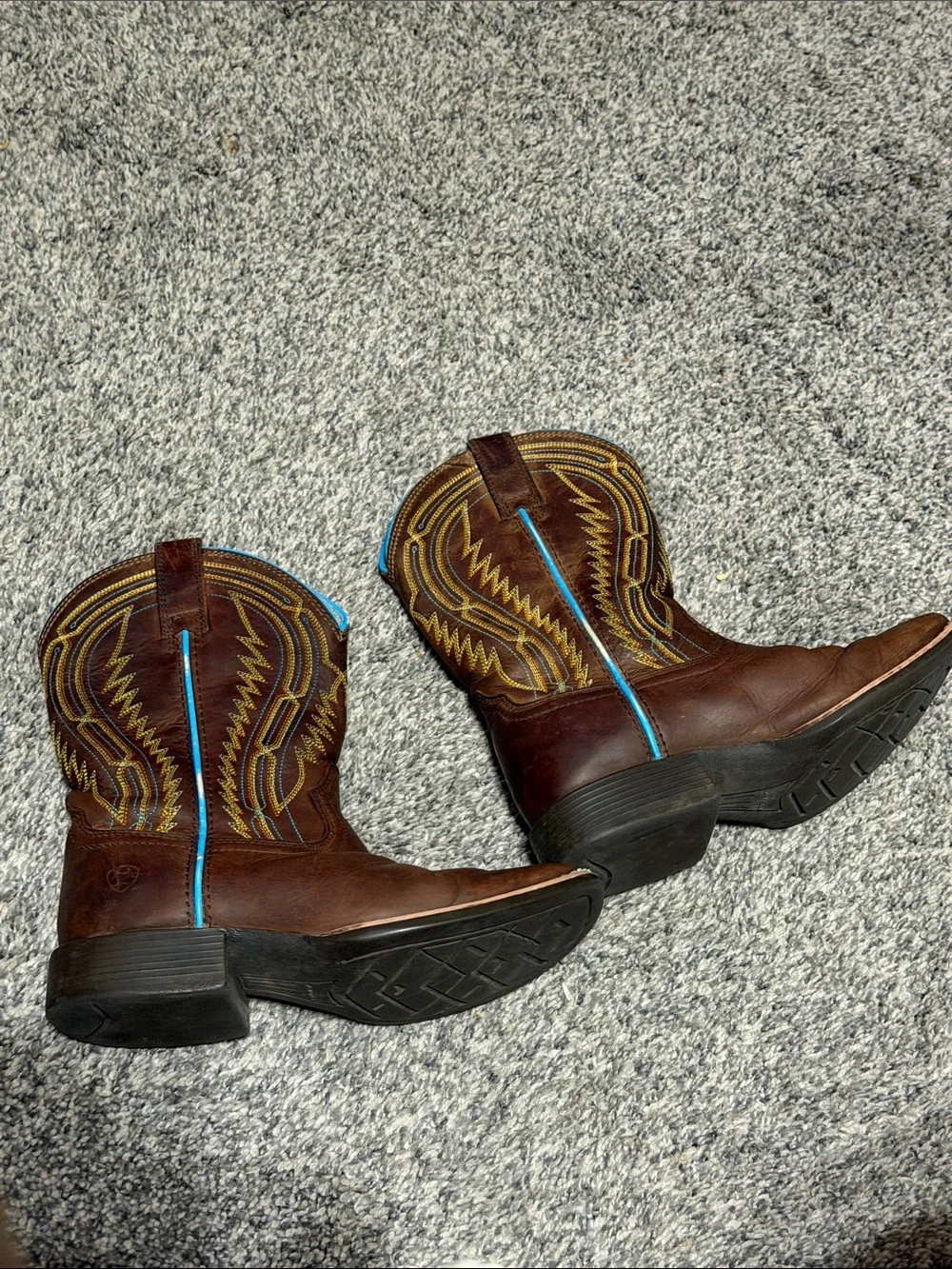 ARIAT Children’s Chute Boss Brown Leather Square toe Cowboy Boots Size US 12.5